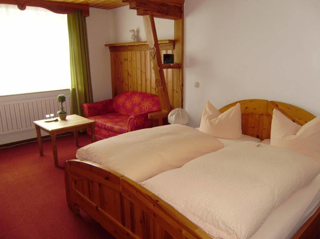 Hotel Garni Godenhof Wanderup Exterior photo